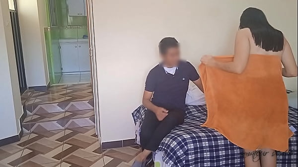Sexo comendo filha peituda do melhor amigo